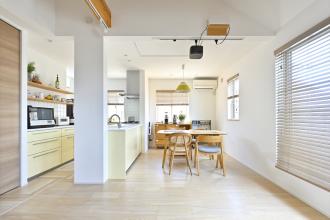 光で彩る2階リビング