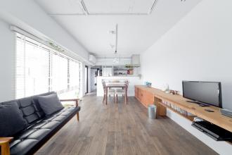 長方形を楽しむ。シンプル＆グリーンの暮らし