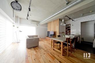 懐かしいのに新しい、ノスタルジックな家