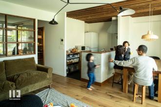 トラックファニチャーが似合う家