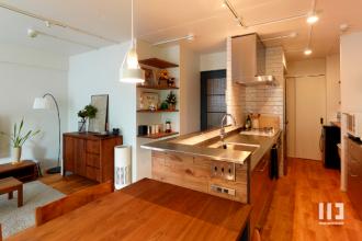 愛猫2匹と自然素材との暮らし