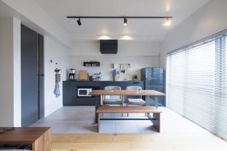 質感と素材にこだわった家