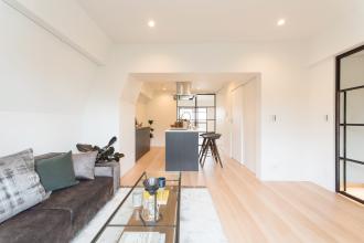 RE : Apartment UNITED ARROWS LTD.代々木