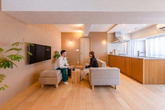 自然を感じるアートな家