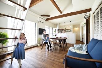 超狭小キッチンから憧れのカフェキッチンへ(一戸建て)