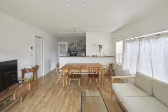 インテリアが映える経年美を愉しむ家