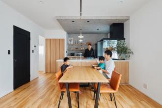 暮らしの楽しみ広がるデザイン＋