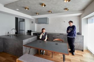 ミニマムな空間に洗練さを～点在する素材たち～