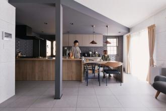 お家でちょっとChill Out　～二世帯住宅を住み継ぐ～