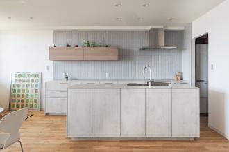 【マンションリノベ】Ｌ字型キッチンからこだわりの二の字型キッチンへ。