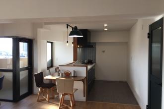 【マンションリノベ】カフェ風のお洒落な空間に生まれ変わりました。